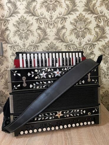 Akustik Akkordeon lalafo.az -da Akustik Akkordeon