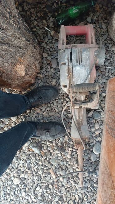 Güclü elektrikli betonqıran (perkussiv çətin işlər üçün) heç bir lalafo.az -da Güclü elektrikli betonqıran (perkussiv çətin işlər üçün) heç bir