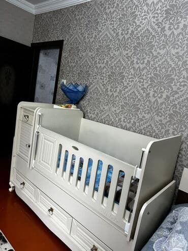 Oğlan və qız üçün, Dördbucaq, Beşik, Dəst ilə, Matras ilə, Yellənmə mexanizmsiz lalafo.az -da Oğlan və qız üçün, Dördbucaq, Beşik, Dəst ilə, Matras ilə, Yellənmə mexanizmsiz