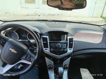 Şevrole kruz madelidi 2015,Bakiya 8-aydi gəlib üstündə olan manitor lalafo.az -da Şevrole kruz madelidi 2015,Bakiya 8-aydi gəlib üstündə olan manitor