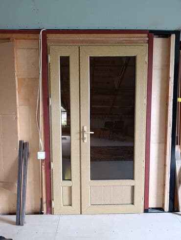 PVC giriş qapısı – yan şüşəli panel - Material: PVC profil, ağac lalafo.az -da PVC giriş qapısı – yan şüşəli panel - Material: PVC profil, ağac