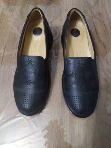 Qadın mokasin ayaqqabısı - Rəng: qara - Üst hissə: yumşaq dəri lalafo.az -da Qadın mokasin ayaqqabısı - Rəng: qara - Üst hissə: yumşaq dəri