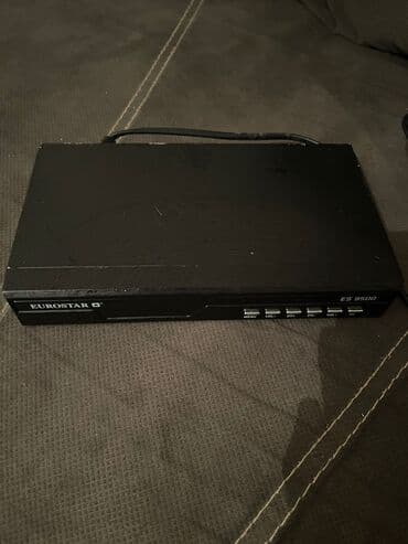 Eurostar ES 9500 modeli peyk qəbuledicisi. Qara rəngli bu cihaz dörd lalafo.az -da Eurostar ES 9500 modeli peyk qəbuledicisi. Qara rəngli bu cihaz dörd