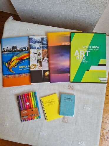 Hədiyyəlik set. Setə 4 ədəd dəftər10ədədli rəngli qələm dəsti və 2 lalafo.az -da Hədiyyəlik set. Setə 4 ədəd dəftər10ədədli rəngli qələm dəsti və 2