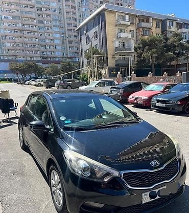 Kia Cerato (hatchback) – qara rəng - Kuzov: 5 qapılı hatchback - lalafo.az -da Kia Cerato (hatchback) – qara rəng - Kuzov: 5 qapılı hatchback -