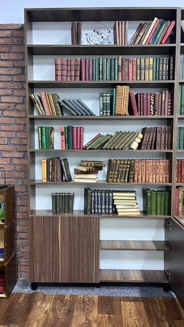 Офисные шкафы: Mebel, Kitab şkafı İki ədəddir yenidir. Bir ədədinin qiyməti 200 azn at lalafo.az — 2 Офисные шкафы: Mebel, Kitab şkafı İki ədəddir yenidir. Bir ədədinin qiyməti 200 azn — 2