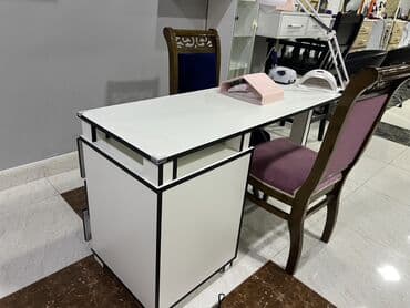 Düz masa, Siyirməli, Polkasız, Sadə laminat lalafo.az -da Düz masa, Siyirməli, Polkasız, Sadə laminat