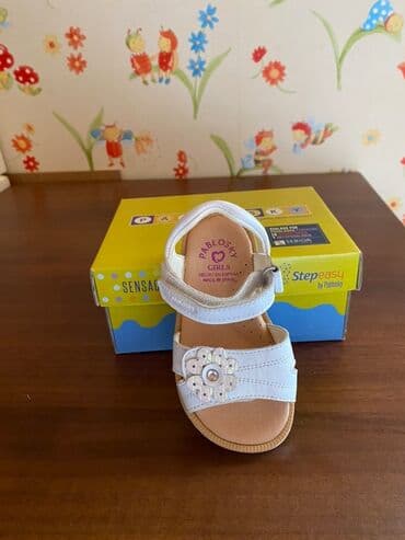 Basanojkalar, Qız üçün, 22, Pablosky lalafo.az -da Basanojkalar, Qız üçün, 22, Pablosky