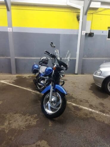 Mavi kruizer tipli motosiklet • Korpus: parlaq mavi rəng, xrom lalafo.az -da Mavi kruizer tipli motosiklet • Korpus: parlaq mavi rəng, xrom