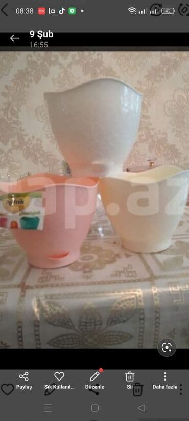 Gül əkmək üçün 10 ədəd var 3 manat biri. 3 rəngi mövcuddur lalafo.az -da Gül əkmək üçün 10 ədəd var 3 manat biri. 3 rəngi mövcuddur