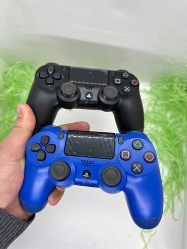 Ps4 pultu dualshock Premium klass Endi̇ri̇m 70 yox 35 azn Playstation lalafo.az -da Ps4 pultu dualshock Premium klass Endi̇ri̇m 70 yox 35 azn Playstation