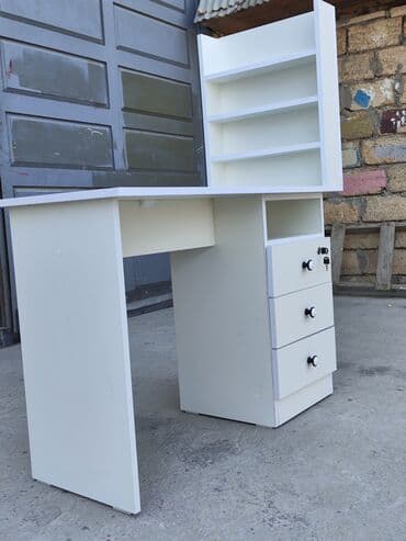 Столы для директора на заказ: Ağ rəngli funksional manikür masası - Üst hissədə üç səviyyəli açıq at lalafo.az — 5 Столы для директора на заказ: Ağ rəngli funksional manikür masası - Üst hissədə üç səviyyəli açıq — 5