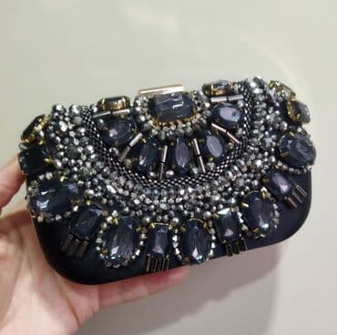 Клач -новый. Красивый вечерний клатч, прекрасно дополняющий любой lalafo.az -da Клач -новый. Красивый вечерний клатч, прекрасно дополняющий любой