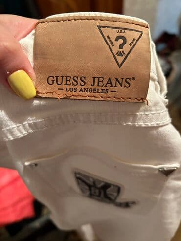 Ag rengde cins salvar 135m alinib iki defe geyinilib 15 satilir 10.13 lalafo.az -da Ag rengde cins salvar 135m alinib iki defe geyinilib 15 satilir 10.13