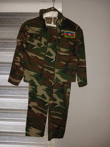 Uşaq hərbi temalı kamuflyaj dəsti - Komplekt: pencək, şalvar və eyni lalafo.az -da Uşaq hərbi temalı kamuflyaj dəsti - Komplekt: pencək, şalvar və eyni
