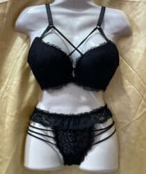 Ölculeri var.Qara ve Qirmizi reng.Qadınlar üçün dəst – qara rəngdə lalafo.az -da Ölculeri var.Qara ve Qirmizi reng.Qadınlar üçün dəst – qara rəngdə