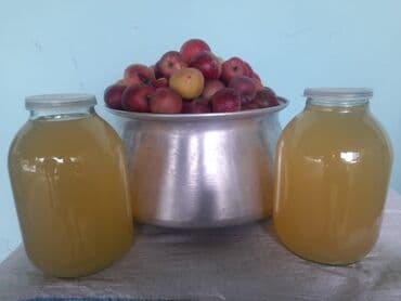 Təbii alma şirəsi – 3 litrlik şüşə bankalarda - Tərkib: təzə bağ lalafo.az -da Təbii alma şirəsi – 3 litrlik şüşə bankalarda - Tərkib: təzə bağ