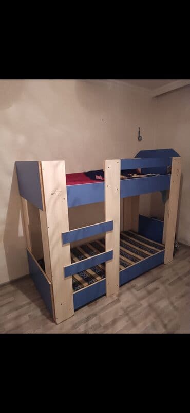 Oğlan üçün, İşlənmiş, Çarpayı, Matras ilə, Siyirməsiz lalafo.az -da Oğlan üçün, İşlənmiş, Çarpayı, Matras ilə, Siyirməsiz