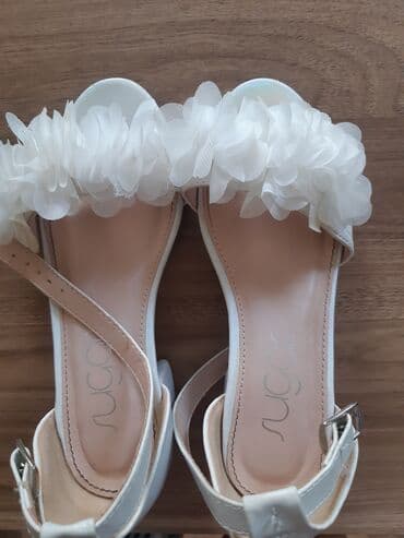 Basanojkalar, Qız üçün, 28 lalafo.az -da Basanojkalar, Qız üçün, 28