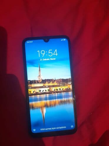 Qonaq masası, İşlənmiş, Açılmayan, Taxta, Kvadrat masa lalafo.az -da Qonaq masası, İşlənmiş, Açılmayan, Taxta, Kvadrat masa