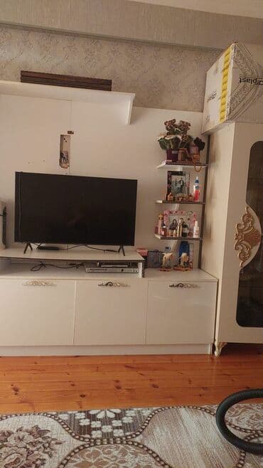 Televizor Samsung LED ekran 43" 4K (3840x2160) lalafo.az -da Televizor Samsung LED ekran 43" 4K (3840x2160)