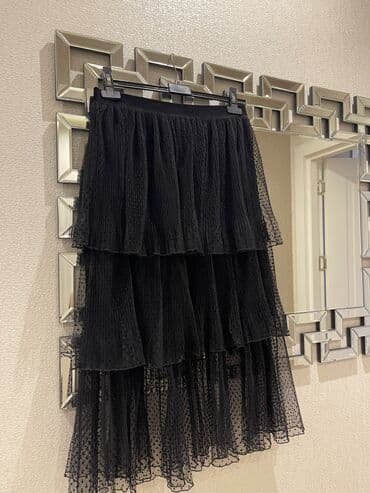 Zara pışnıy tül etek.
heç geyinilmiyib.
XL razmer lalafo.az -da Zara pışnıy tül etek.
heç geyinilmiyib.
XL razmer