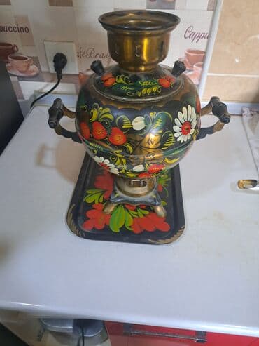 Rəngli əl naxışlı metal samovar və altlıq dəsti - Material: mis/metal lalafo.az -da Rəngli əl naxışlı metal samovar və altlıq dəsti - Material: mis/metal