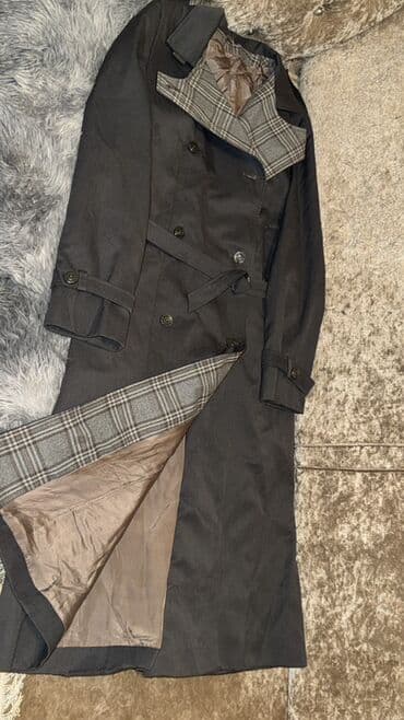Boz rəngli uzun trençkot yepyenidir 1 defe geyinilib uzunluqu lalafo.az -da Boz rəngli uzun trençkot yepyenidir 1 defe geyinilib uzunluqu