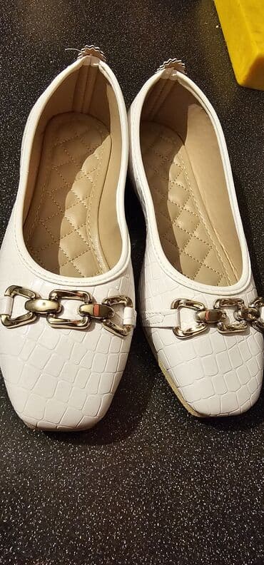 Tuflilər, Ölçü: 37, rəng - Ağ, Yeni lalafo.az -da Tuflilər, Ölçü: 37, rəng - Ağ, Yeni