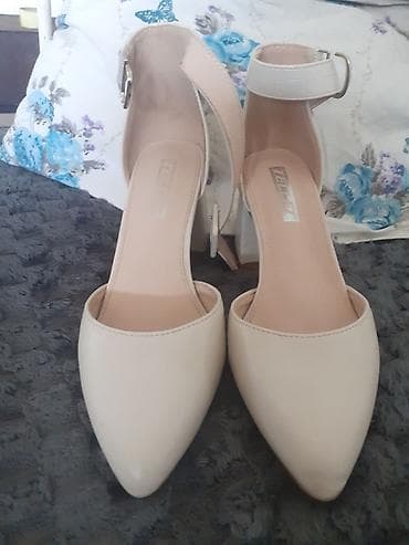 Tuflilər, Ölçü: 35, rəng - Bej, Yeni lalafo.az -da Tuflilər, Ölçü: 35, rəng - Bej, Yeni