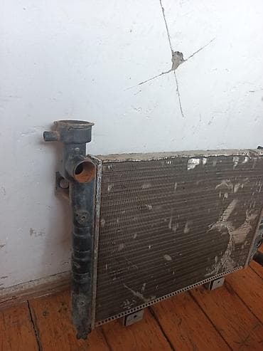Avtomobil radiatoru - Material: alüminium əsas, plastik yan çənlər - lalafo.az -da Avtomobil radiatoru - Material: alüminium əsas, plastik yan çənlər -
