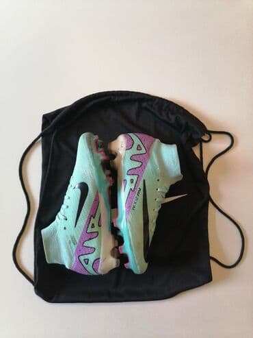 Butslar Nike, Ölçü: 37, İşlənmiş lalafo.az -da Butslar Nike, Ölçü: 37, İşlənmiş