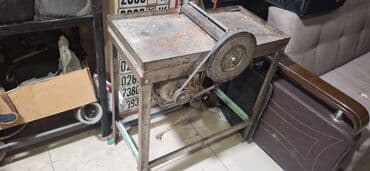 Metalkəsən/şəritlə formalaşdıran manual valikli dəzgah - İki ədəd lalafo.az -da Metalkəsən/şəritlə formalaşdıran manual valikli dəzgah - İki ədəd