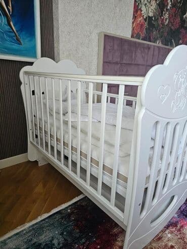 Oğlan və qız üçün, Dördbucaq, Beşik, Dəstsiz, Matras ilə, Yellənmə mexanizm ilə lalafo.az -da Oğlan və qız üçün, Dördbucaq, Beşik, Dəstsiz, Matras ilə, Yellənmə mexanizm ilə