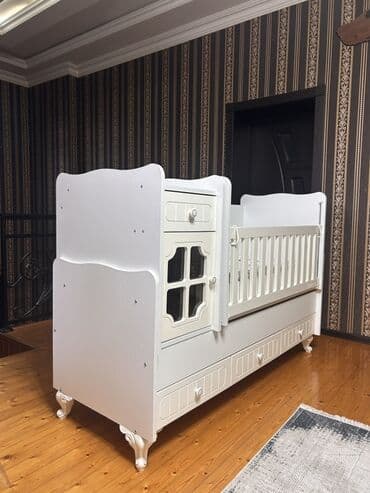 Oğlan və qız üçün, Dördbucaq, Beşik, Matras ilə, Yellənmə mexanizmsiz lalafo.az -da Oğlan və qız üçün, Dördbucaq, Beşik, Matras ilə, Yellənmə mexanizmsiz