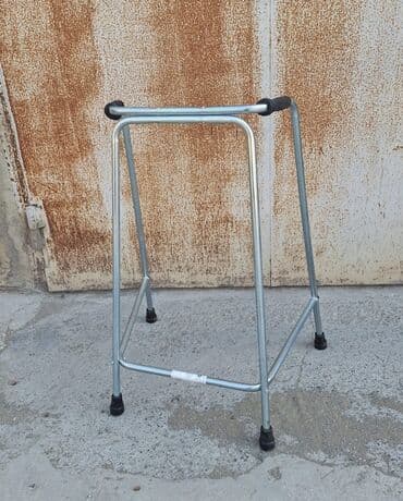 Медицинские лампы: Yurutec Xadinok Xəstələr üçün yürüteç Qocalar üçün yerimək aparatı at lalafo.az — 4 Медицинские лампы: Yurutec Xadinok Xəstələr üçün yürüteç Qocalar üçün yerimək aparatı — 4