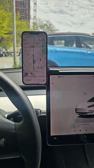 Tesla Model ucun telefon tutacagi, tezedir. Maqniti cox mohkemdir lalafo.az -da Tesla Model ucun telefon tutacagi, tezedir. Maqniti cox mohkemdir