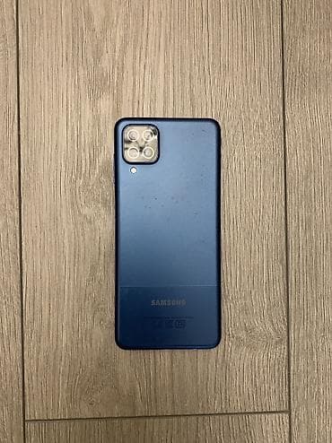 Samsung Galaxy A12, 32 ГБ, цвет - Голубой, Сенсорный, Отпечаток пальца, Две SIM карты at lalafo.az Samsung Galaxy A12, 32 ГБ, цвет - Голубой, Сенсорный, Отпечаток пальца, Две SIM карты