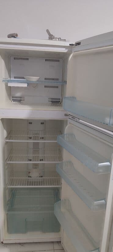 2 qapılı Arcelik Soyuducu Satılır, rəng - Ağ lalafo.az -da 2 qapılı Arcelik Soyuducu Satılır, rəng - Ağ