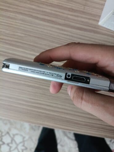 Məhsul: Sony Mobile HD Snap Camera MHS-TS10 (Bloggie Touch seriyası) lalafo.az -da Məhsul: Sony Mobile HD Snap Camera MHS-TS10 (Bloggie Touch seriyası)