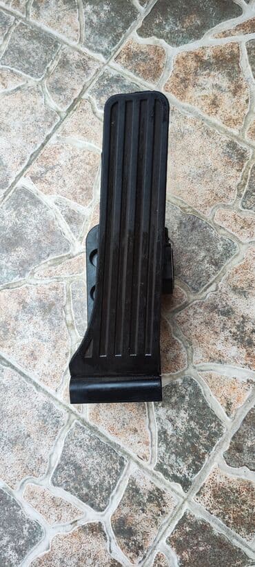 Ön, Mercedes-Benz E KLASS 2010 il, Orijinal, İşlənmiş lalafo.az -da Ön, Mercedes-Benz E KLASS 2010 il, Orijinal, İşlənmiş