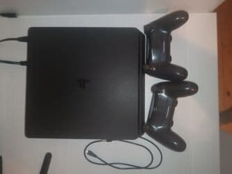 PS4 Slim – 1 TB, 2 pult, 15 oyun 520manat! Komplekt: - Sony lalafo.az -da PS4 Slim – 1 TB, 2 pult, 15 oyun 520manat! Komplekt: - Sony