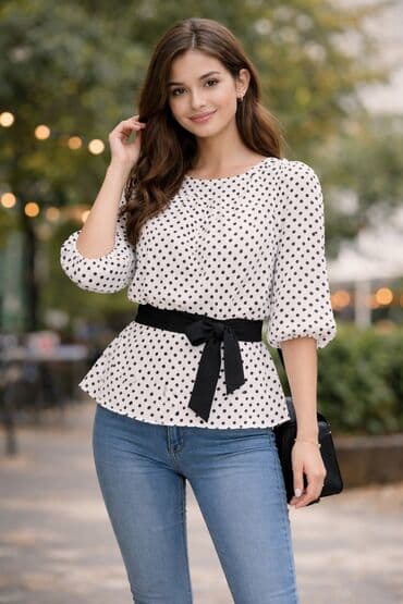 Qara-ağ xallı qadın bluzası - Rəng və naxış: Ağ fon üzərində xırda lalafo.az -da Qara-ağ xallı qadın bluzası - Rəng və naxış: Ağ fon üzərində xırda