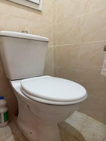 Duş şlanqları: Ağ rəngdə unitaz və ayaqlı çanaq dəsti hamam otaqları üçün uyğundur lalafo.az -da — 2 Duş şlanqları: Ağ rəngdə unitaz və ayaqlı çanaq dəsti hamam otaqları üçün uyğundur — 2