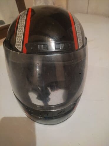 Tam üzlük motosiklet dəbilqəsi - Rəng: qara, qırmızı və gümüşü lalafo.az -da Tam üzlük motosiklet dəbilqəsi - Rəng: qara, qırmızı və gümüşü