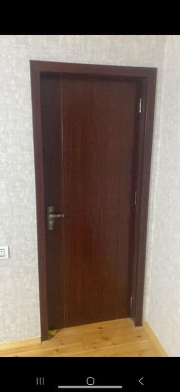 Yataq otağı üçün İşlənmiş Otaq qapısı 80x200 sm Ünvandan götürmə lalafo.az -da Yataq otağı üçün İşlənmiş Otaq qapısı 80x200 sm Ünvandan götürmə