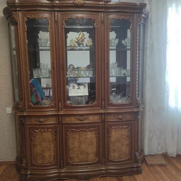 Şüşəli dolab vitrini lalafo.az -da Şüşəli dolab vitrini
