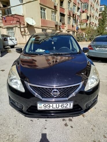 Nissan Tiida: 1.6 l | 2013 il Hetçbek lalafo.az -da Nissan Tiida: 1.6 l | 2013 il Hetçbek