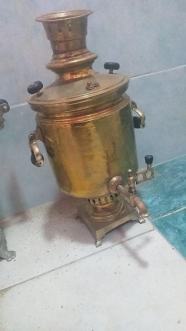 Məhsul: Mis/latun samovarlar (2 ədəd) Təsvir: - Klassik rus tipli lalafo.az -da — 3 Məhsul: Mis/latun samovarlar (2 ədəd) Təsvir: - Klassik rus tipli — 3