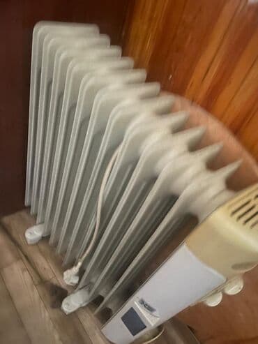 Yağlı radiator (elektrikli) - Bölmə sayı: təxminən 11 panel - lalafo.az -da Yağlı radiator (elektrikli) - Bölmə sayı: təxminən 11 panel -